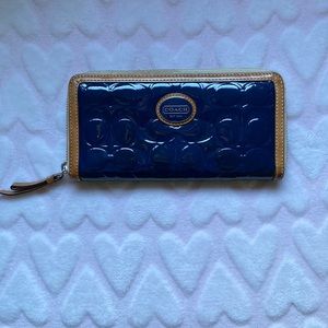 Authentic Coach Wallet
